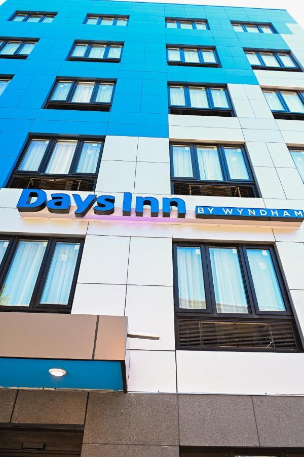 Days Inn By Wyndham Bronx Nyc New York Exterior foto